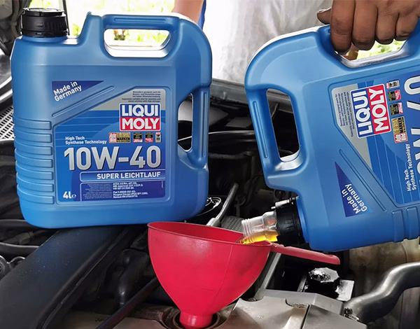 آیا روغن موتورهای سری 10W40 گزینه مناسبی برای روغنکاری ارههای زنجیری هستند؟